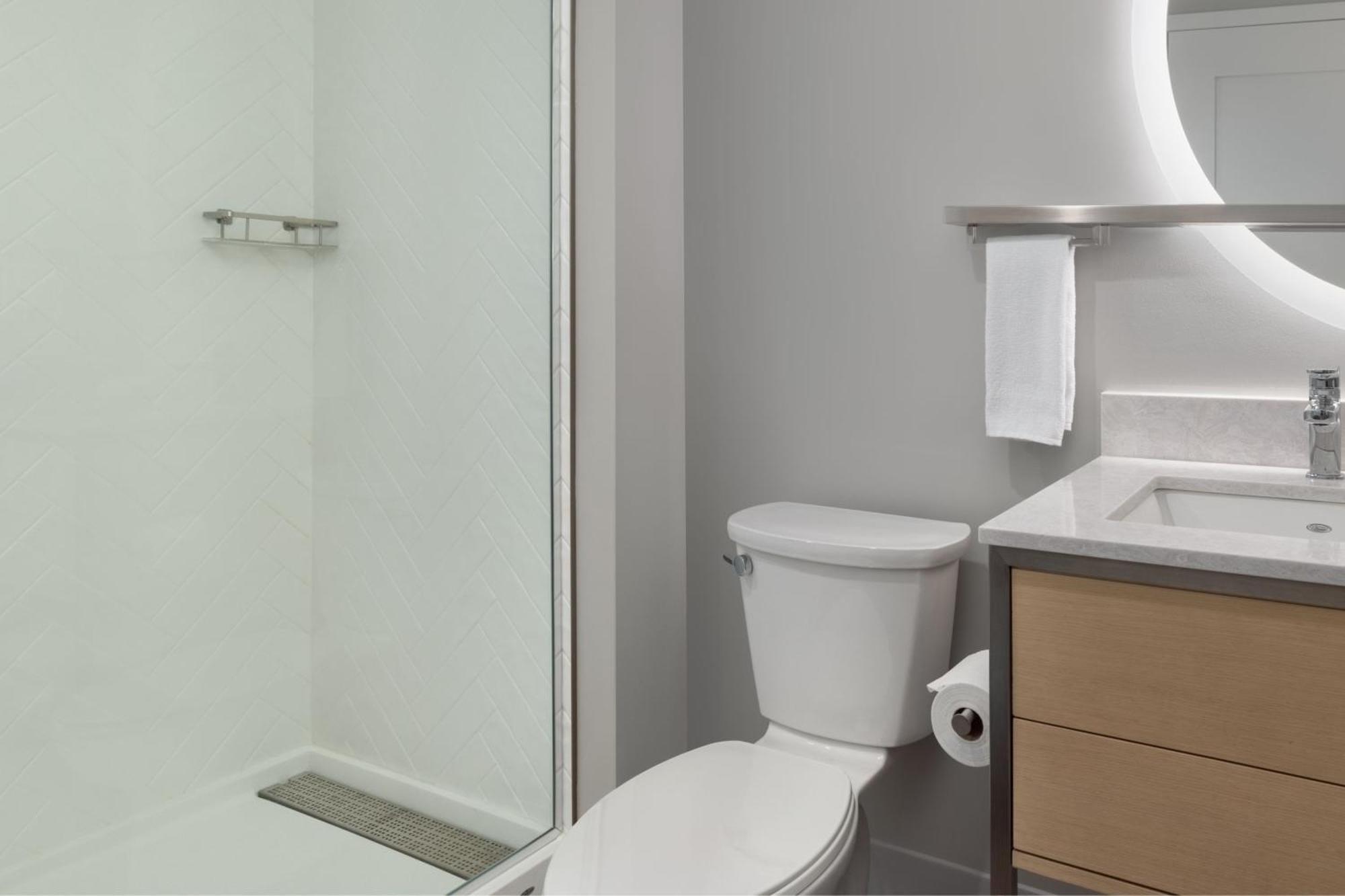 Towneplace Suites By Marriott Geneva At Spire Academy Zewnętrze zdjęcie