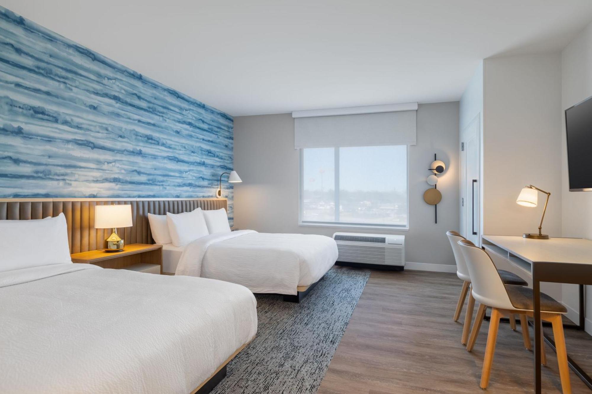 Towneplace Suites By Marriott Geneva At Spire Academy Zewnętrze zdjęcie