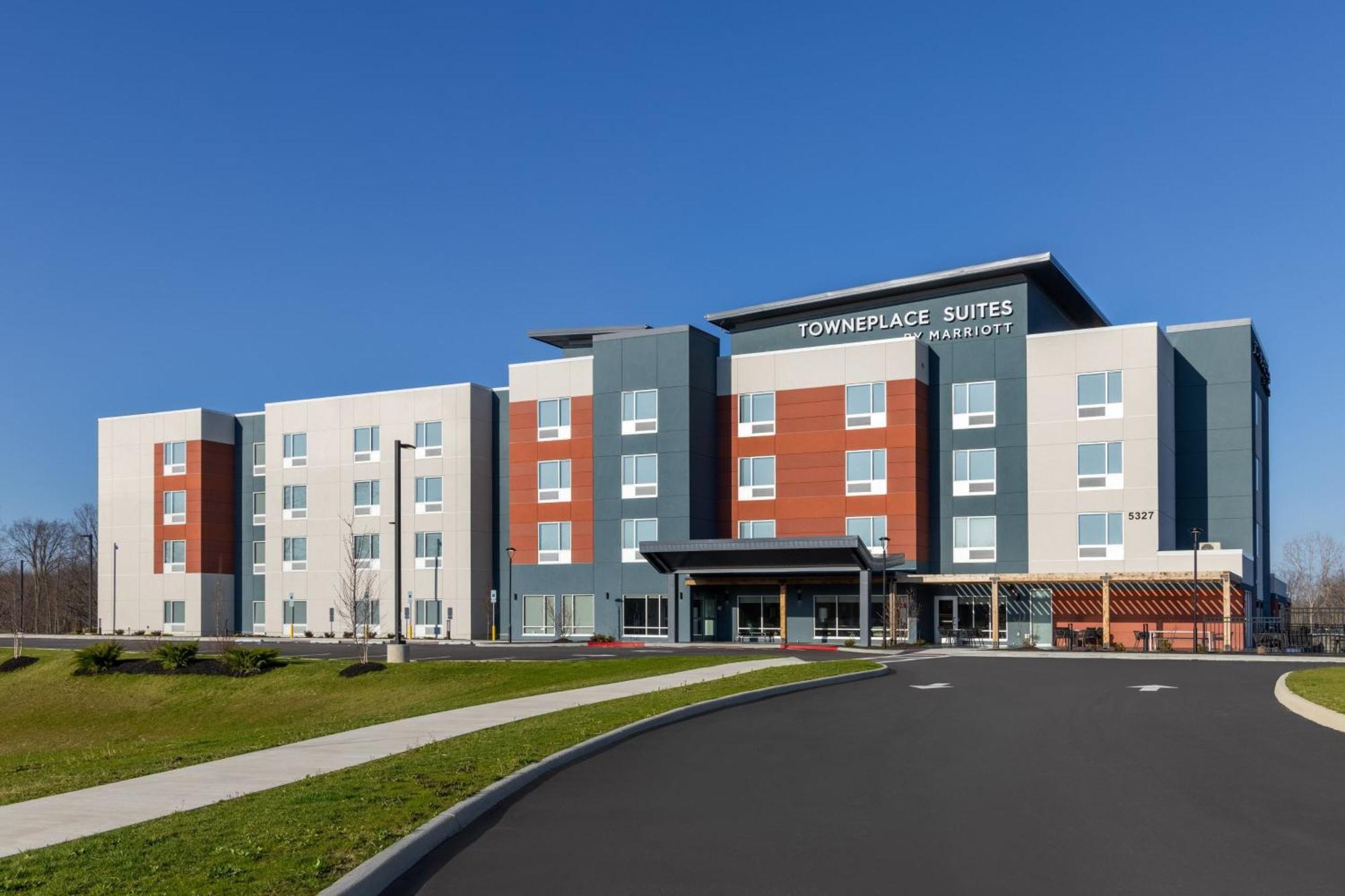 Towneplace Suites By Marriott Geneva At Spire Academy Zewnętrze zdjęcie